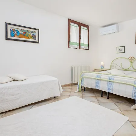 Holiday home Domus Veldi Frandre Arzachena
